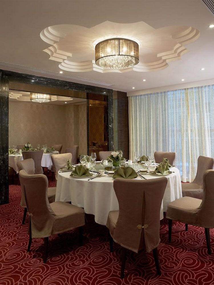 Hotel Dorsett Kwun Tong, Hongkong Exterior foto